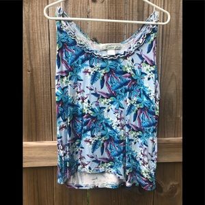 Pineapple Moon 2X lace-neck blue & white floral tank top